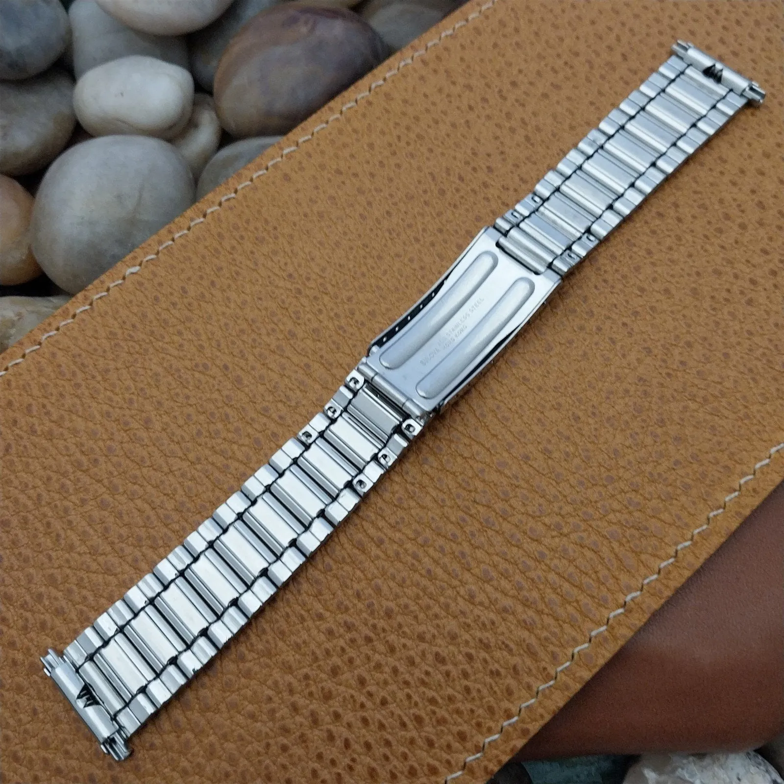 20mm Bulova Brick-Link Stainless Steel nos 1970s Vintage Watch Band