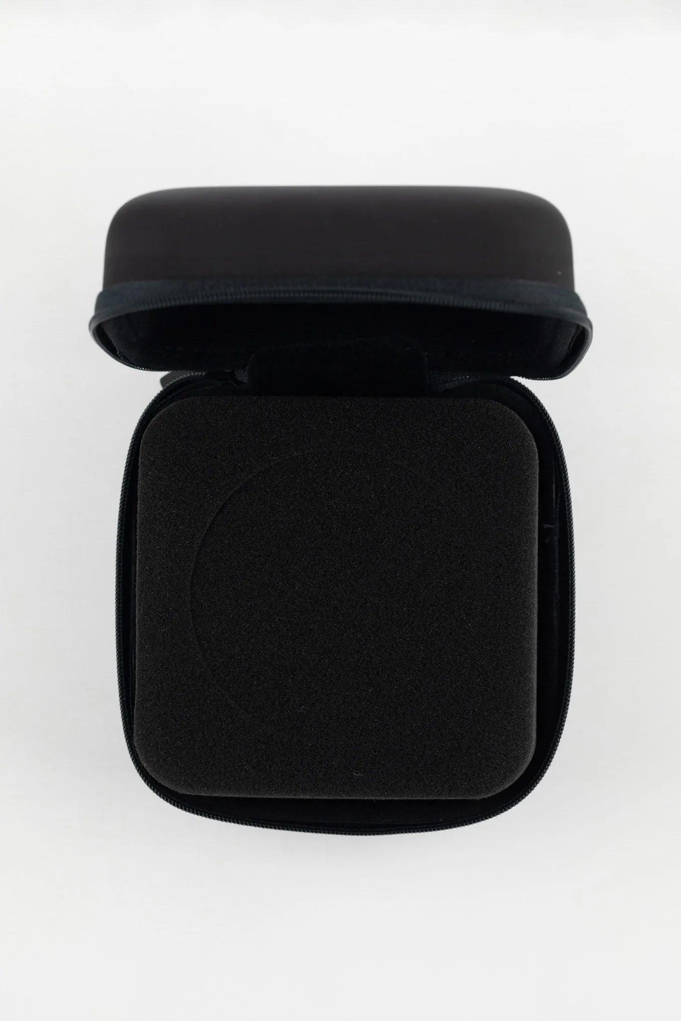 BECO TECHNIC ProtectMax Foam-Lined Watch Case – Matte Black