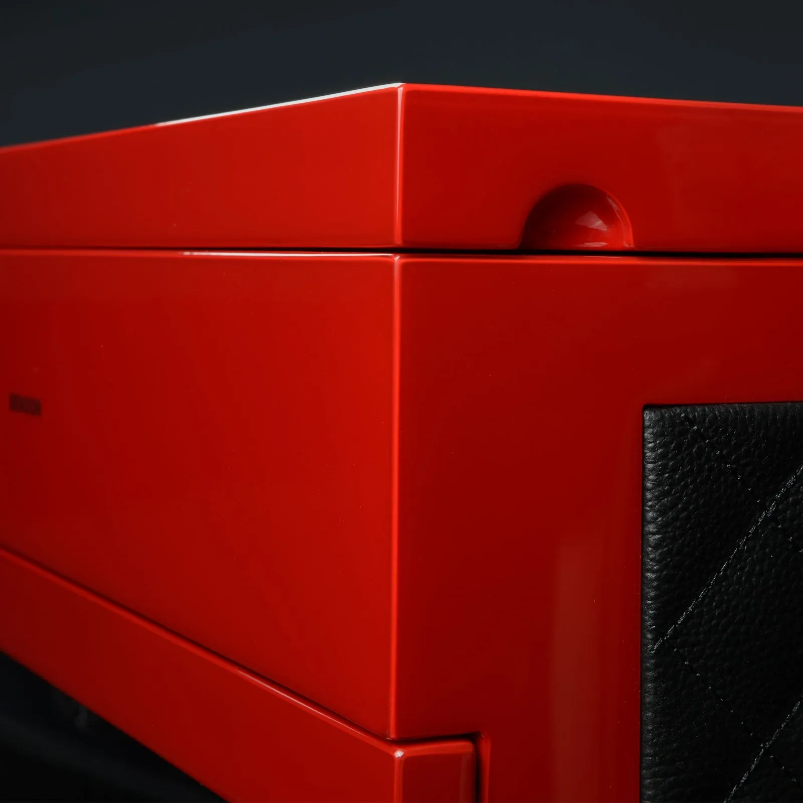 Benson Watch Winder Black Series 4.16 LE Red/black leather