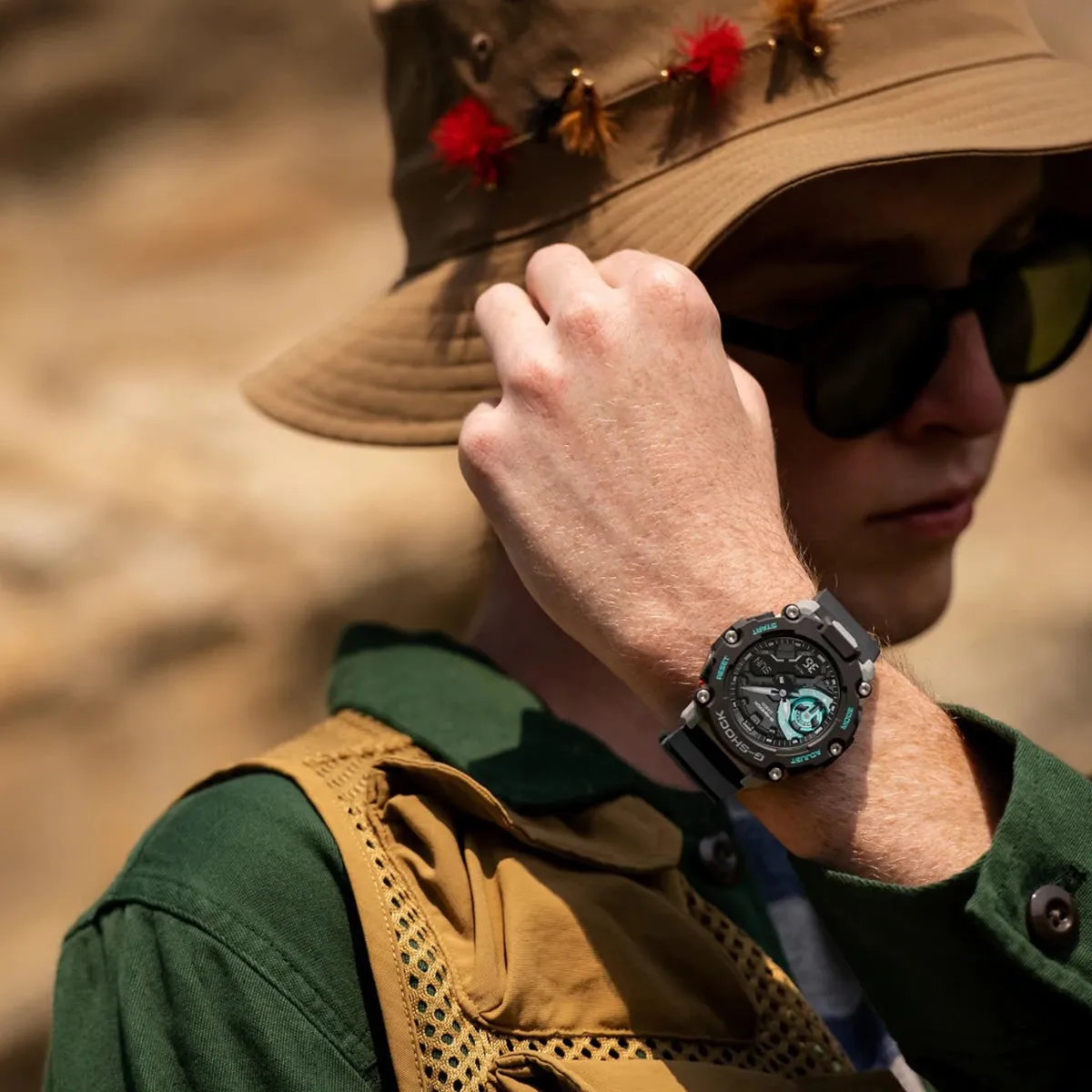 Casio - G-Shock - GA-2200M-1ADR