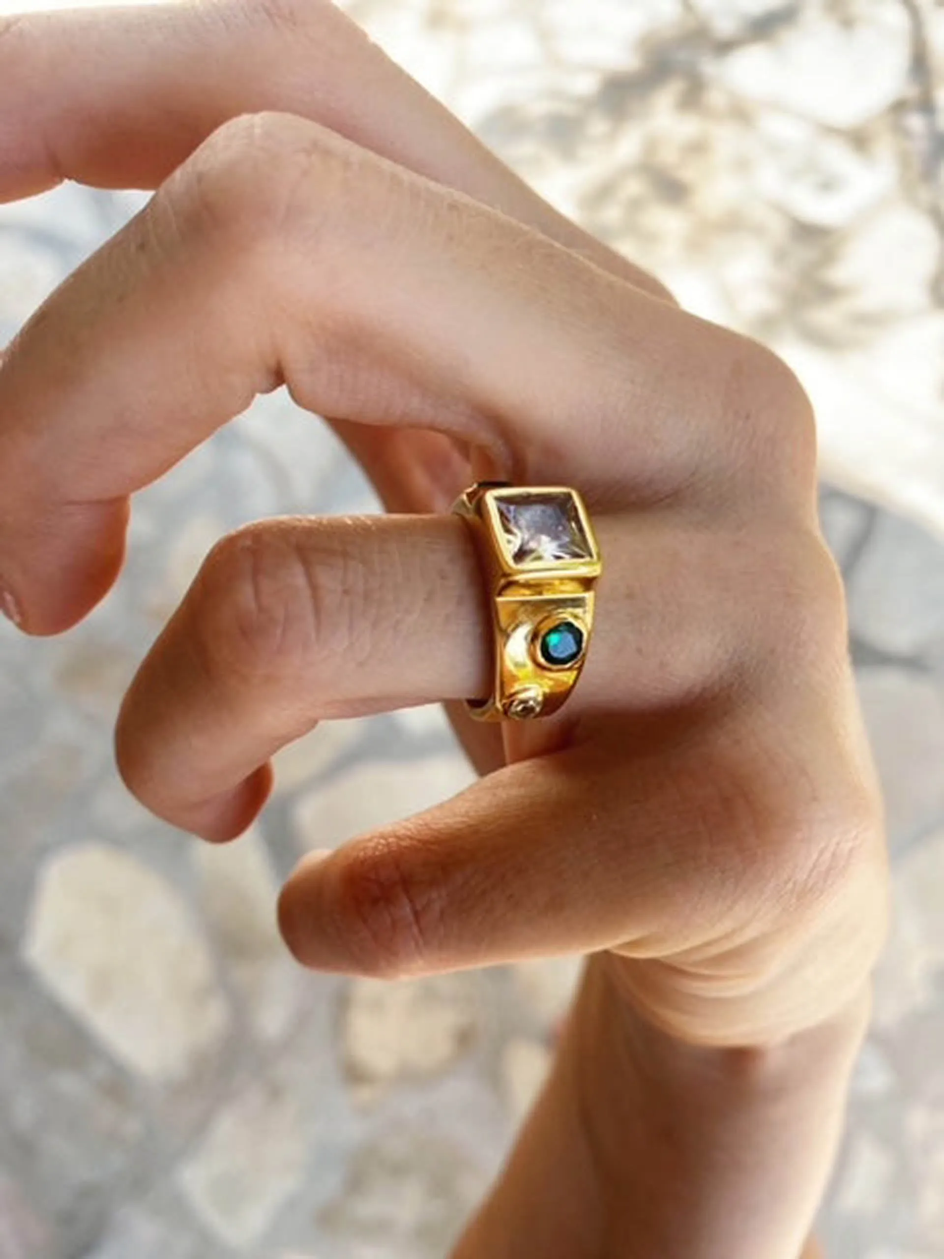 Champagne Lolita ring