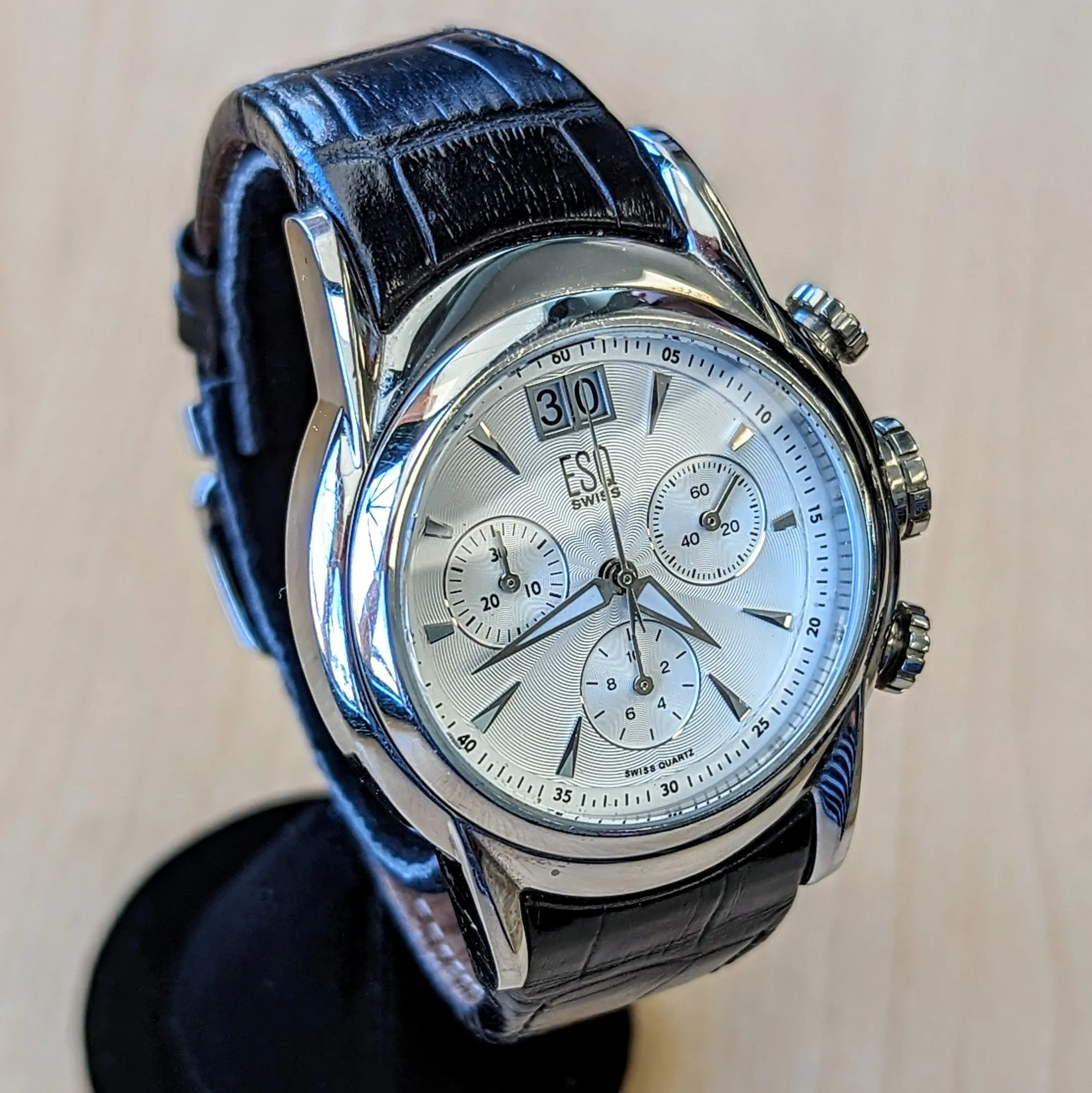 ESQ Swiss Chronograph Watch Date Indicator Ref. E5290 Quartz Wristwatch by Movado