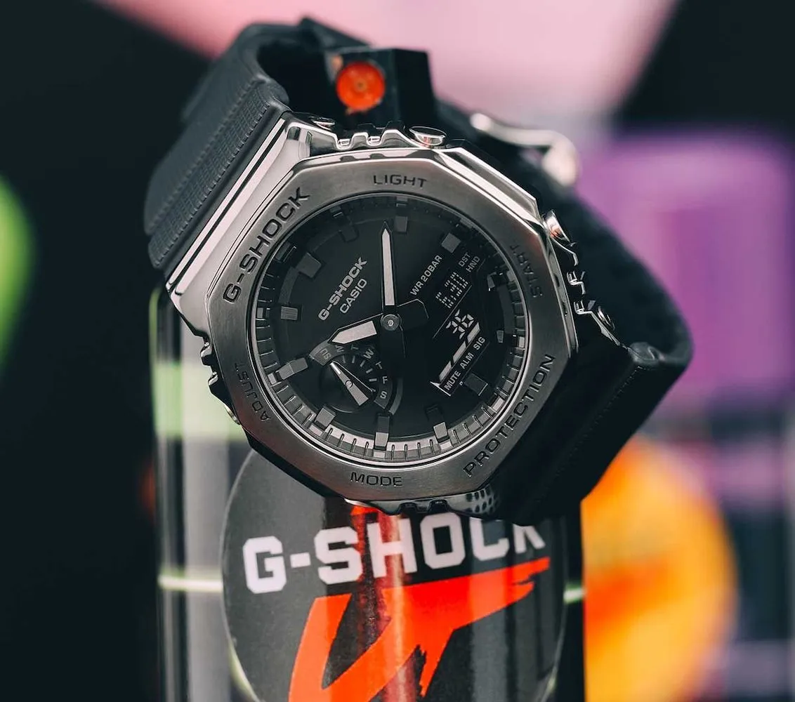 G-Shock 2100 Metal Covered Black All Black