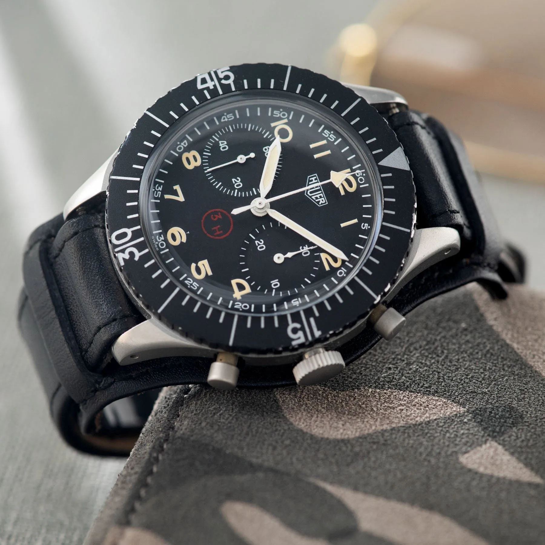 Heuer Chronograph Bundeswehr Issued Chrono 1550SG  3H