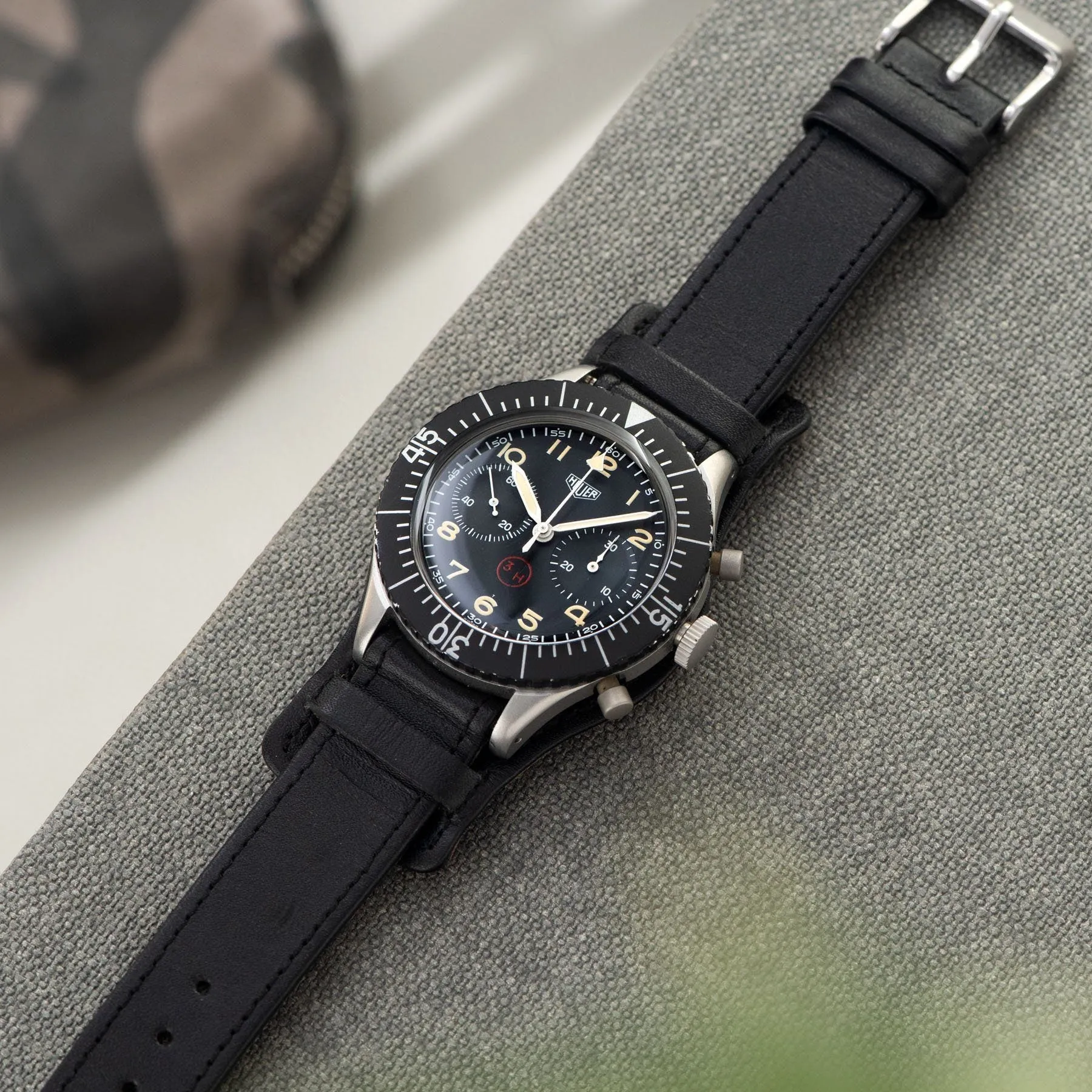 Heuer Chronograph Bundeswehr Issued Chrono 1550SG  3H