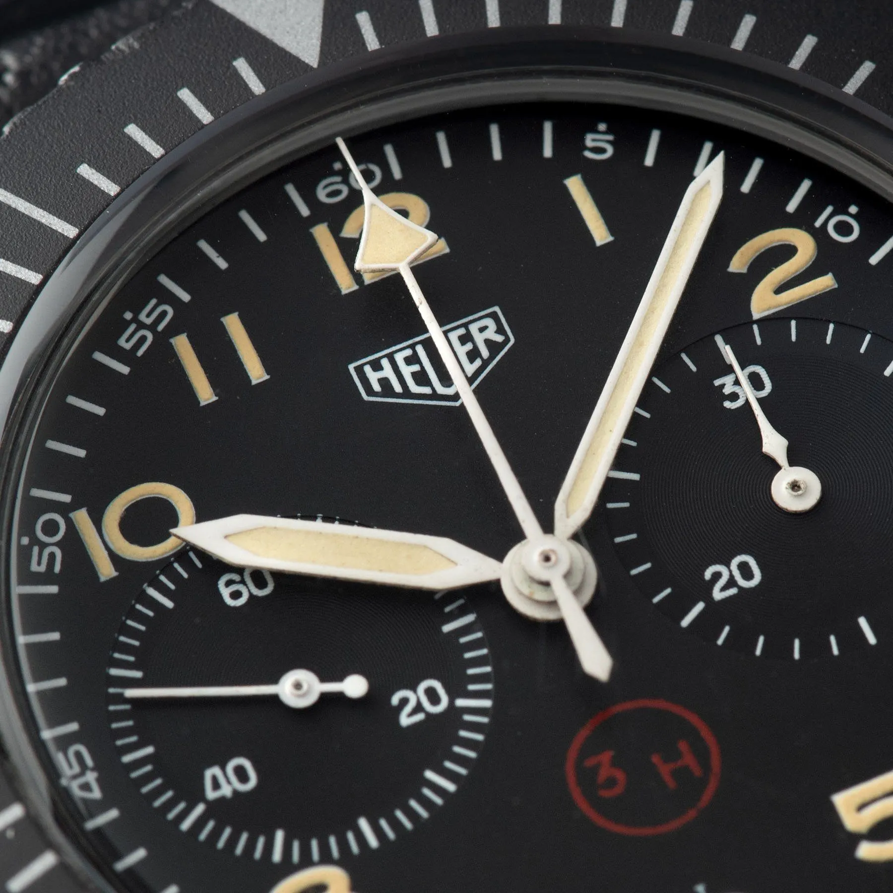 Heuer Chronograph Bundeswehr Issued Chrono 1550SG  3H