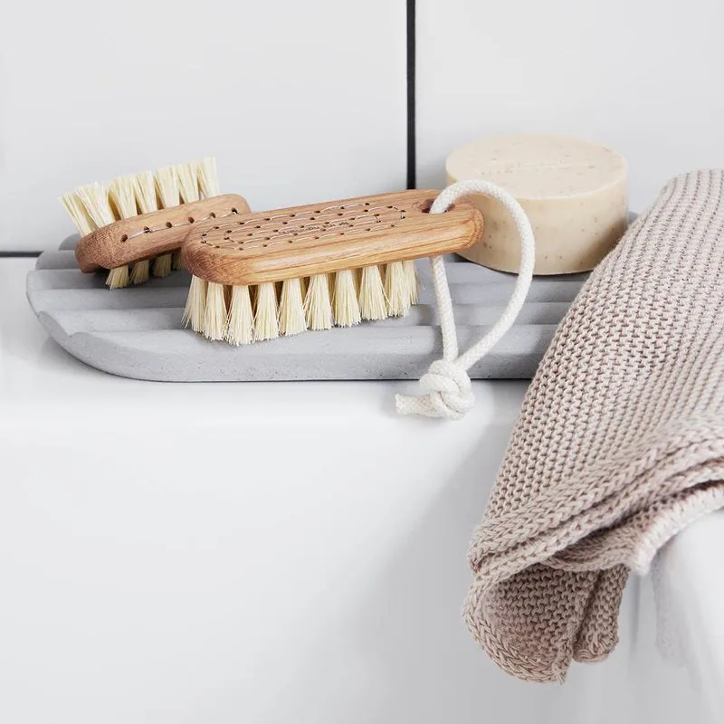 Iris Hantverk Concrete Tray Oval