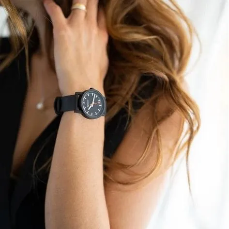 MONDAINE essence, 32mm, vegan sustainable watch, MS1.32120.RB