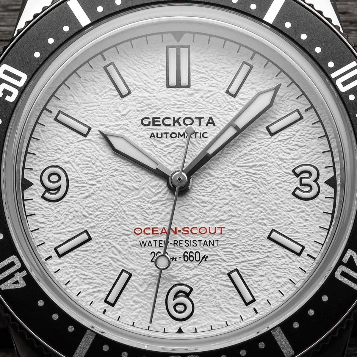 Ocean-Scout Dive Watch - Ice White
