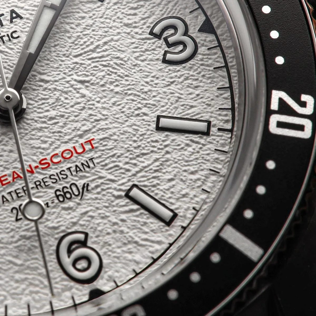 Ocean-Scout Dive Watch - Ice White