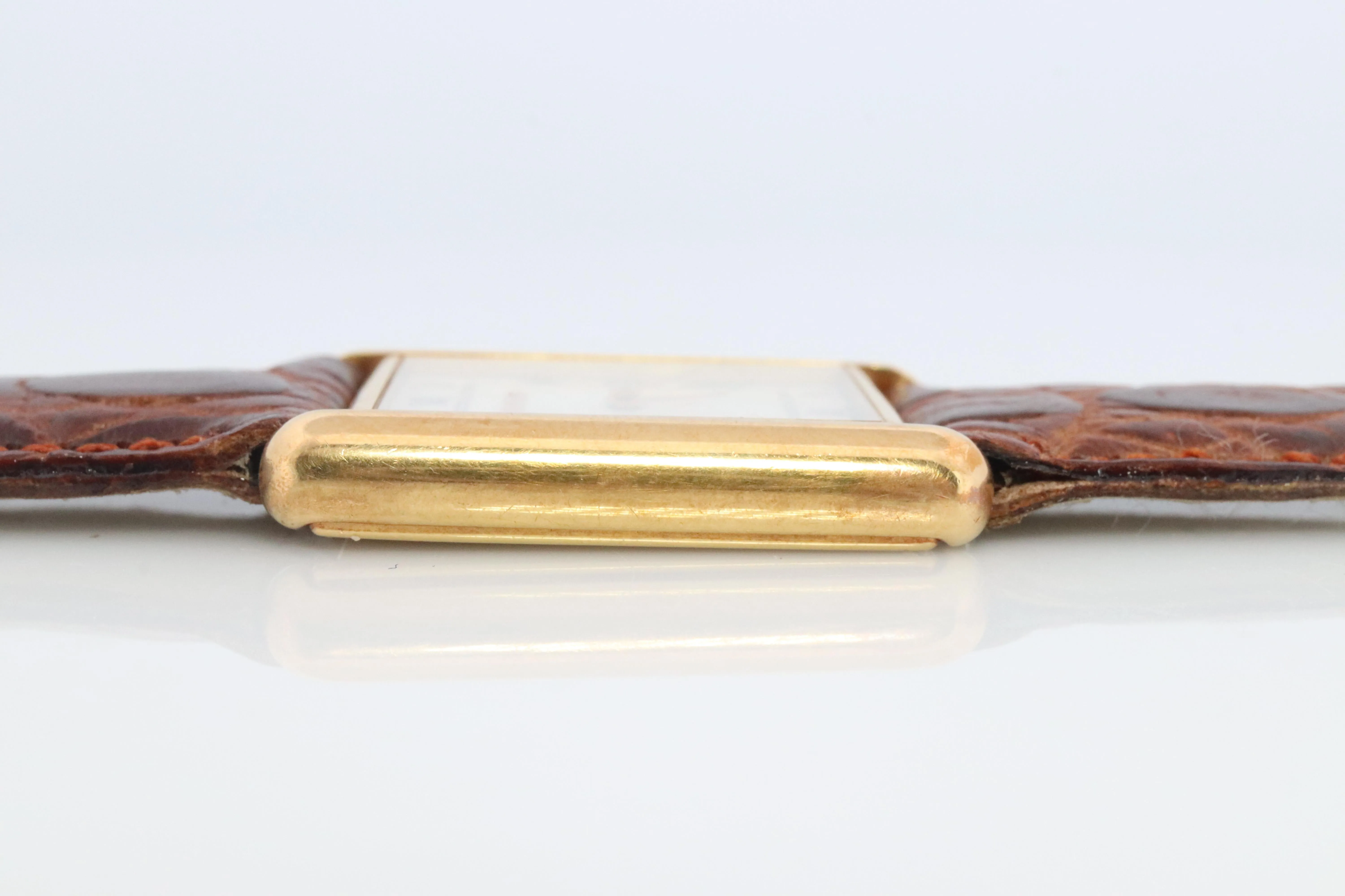 Vintage 18k Gucci Tank Watch. 18k Yellow Gold Gucci 710L Wrist Watch.