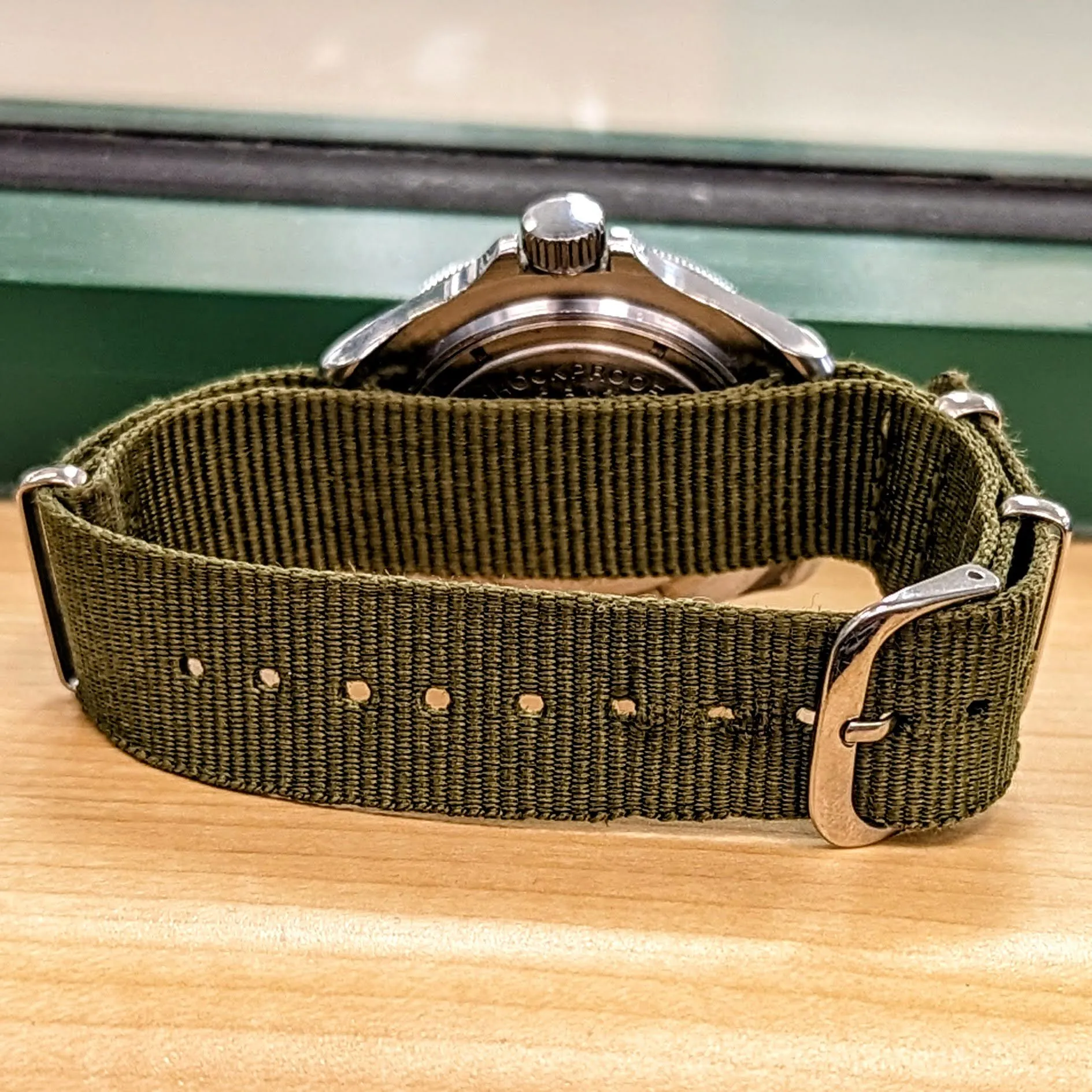 VOSTOK Komandirskie "Red Star" Diver Watch 17 Jewels Cal. 2414A Watertight 50m - Ref. 341201 U.S.S.R. Made