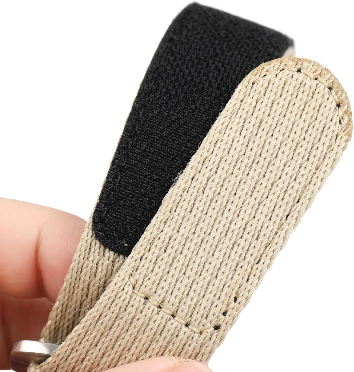 watchdives Nylon Watch Band 20mm 22mm Replacement Watch Straps with Hook and Loop Fasteners Sport Watchband Fit for 6.3-7.1in Wrist (Khaki, 20mm-Medium)