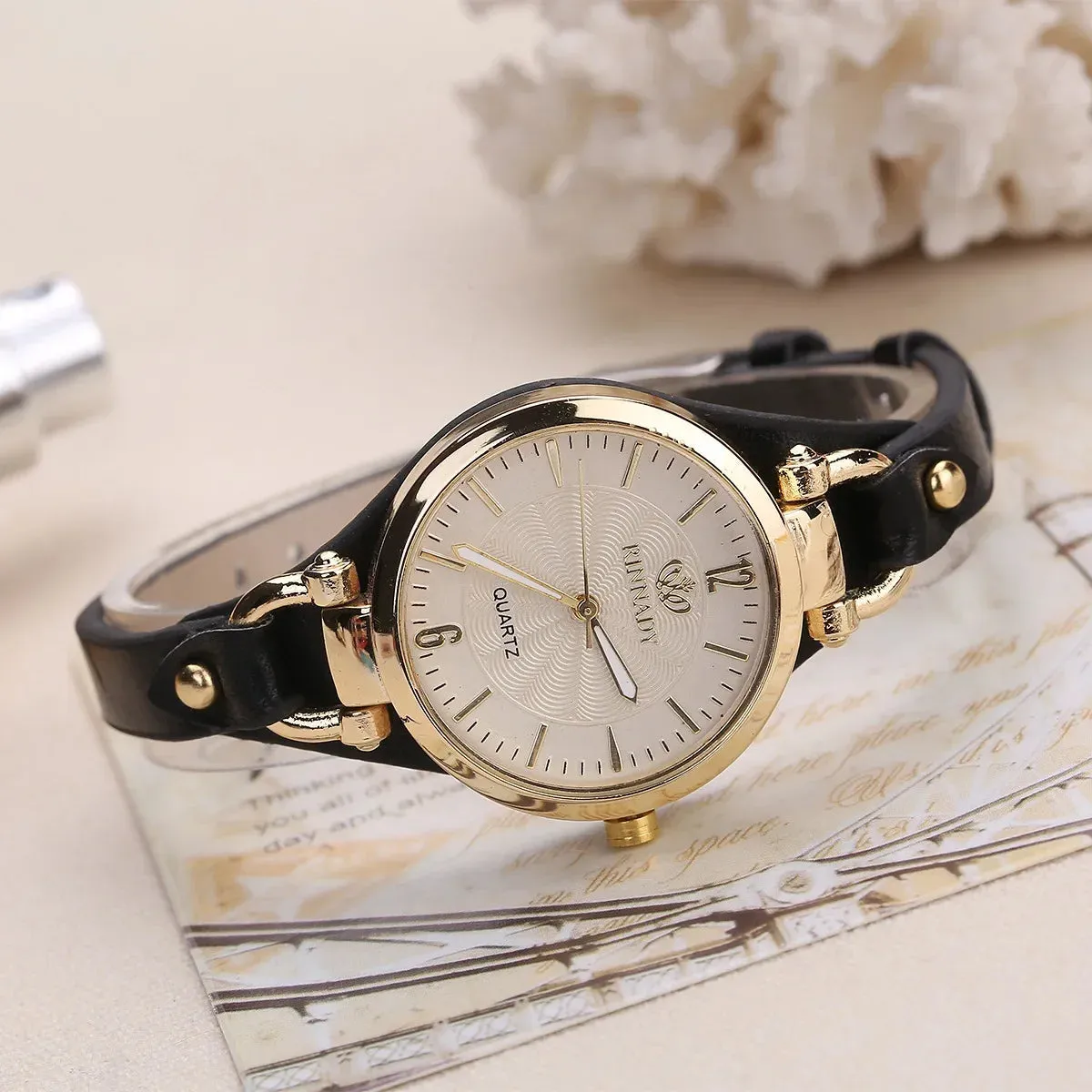 Women's Quartz Watch with PU Leather Strap