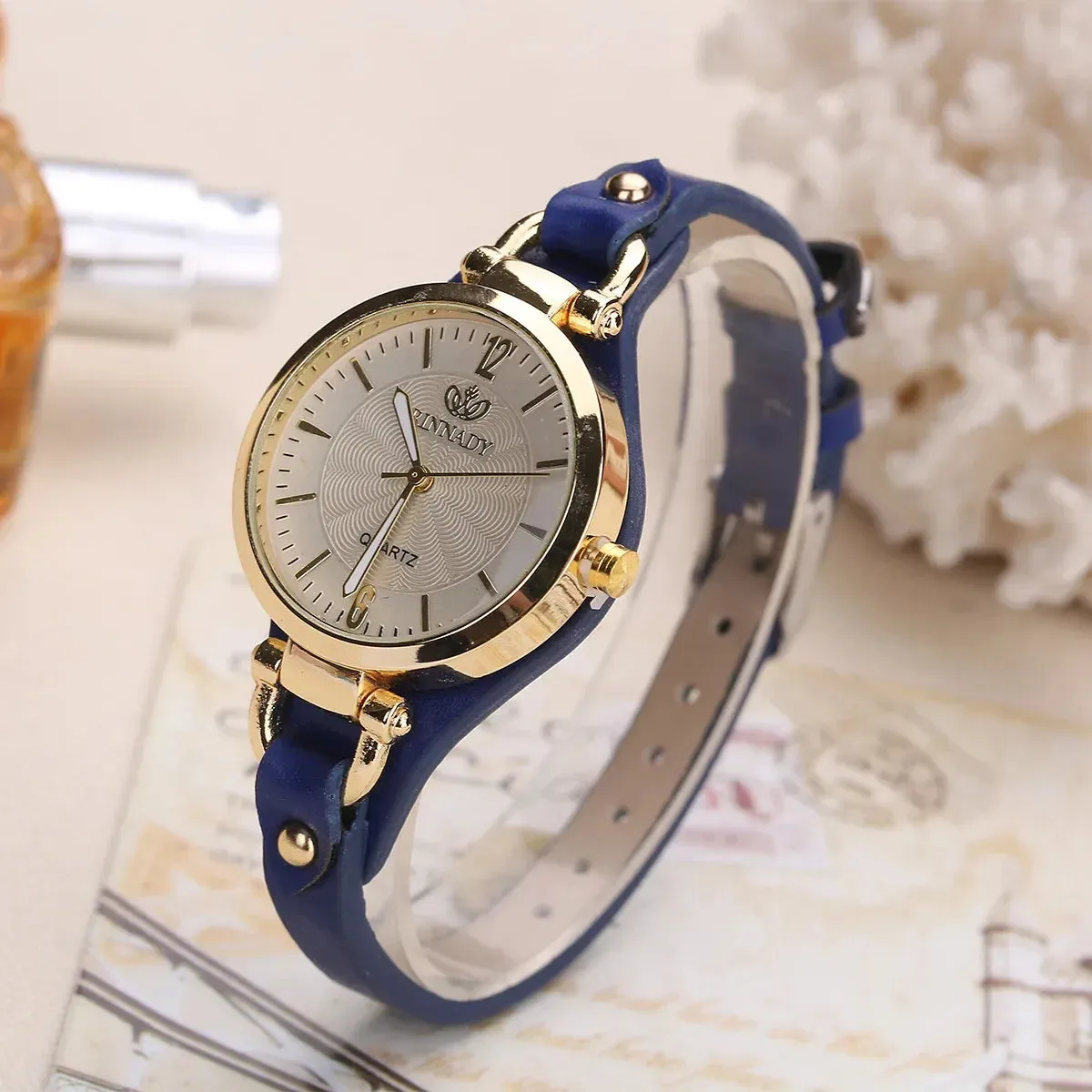 Women's Quartz Watch with PU Leather Strap